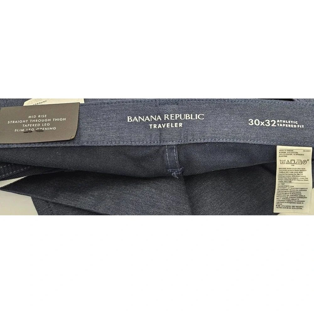 Banana Republic Traveler Athletic Tapered Fit‎ Pants 30x32 Dark Indigo Blue NEW